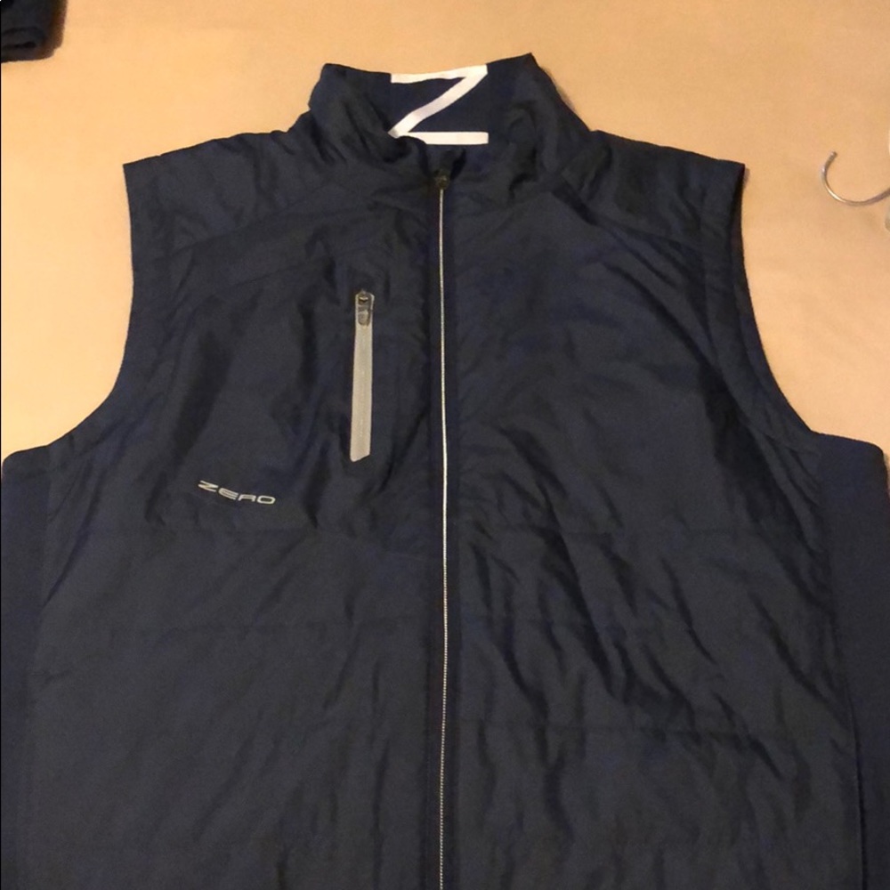 ZeroRestriction Golf Vest size Medium